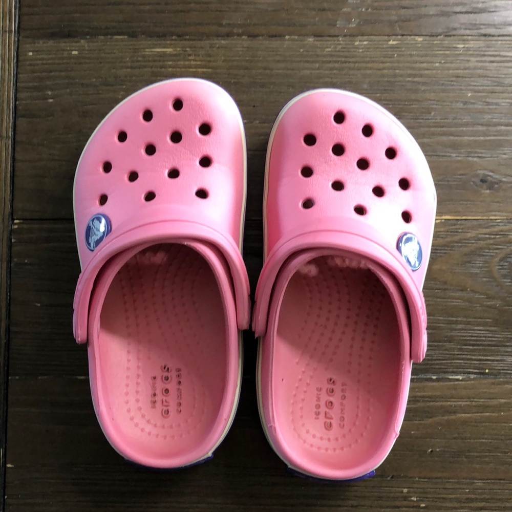 Size 8 toddler girl pink crocs